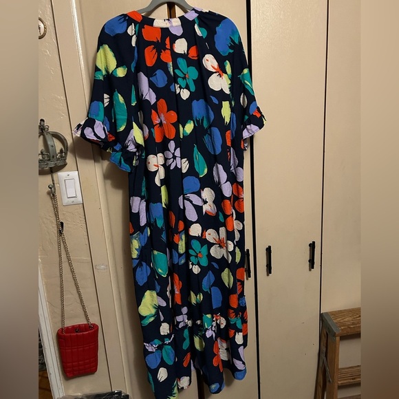 Floral hi/low dress size 3X - Picture 5 of 6